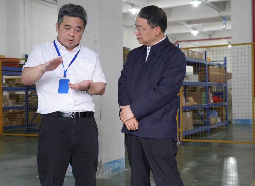 海关总署副署长吴海平调研株洲科能